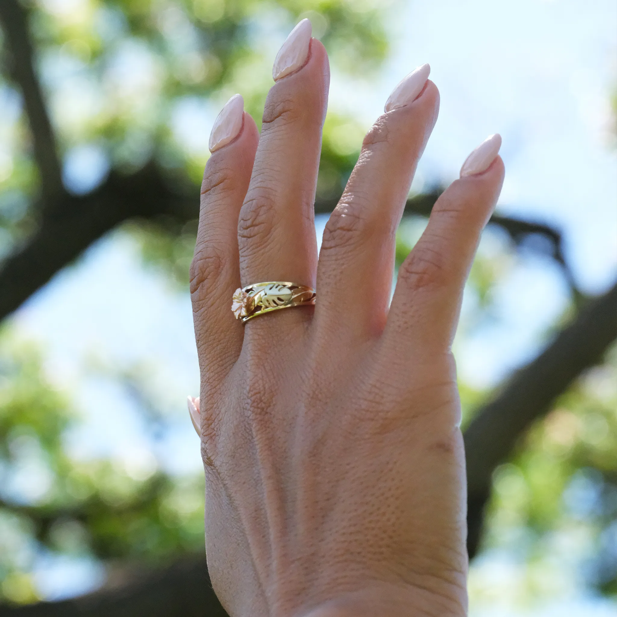 Hawaiian Gardens Hibiscus Ring in Tri Color Gold with Diamonds - 8mm